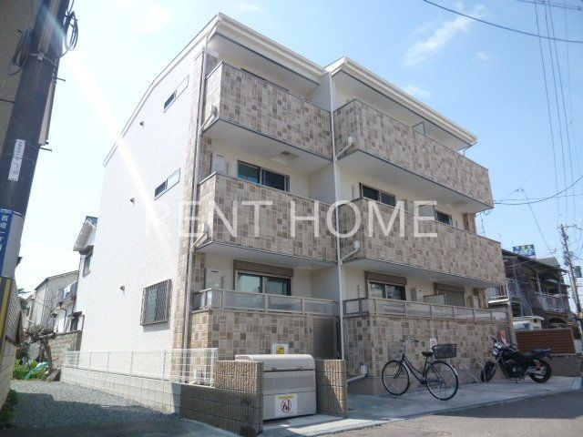 建物外観　平成26年築