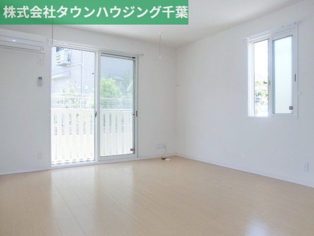 居室・リビング　現地待ち合わせ歓迎♪お問合せはタウンハウジング千葉店まで！