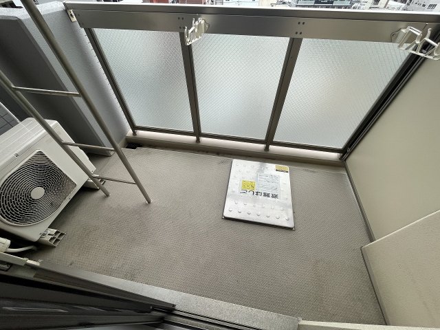 バルコニー　バルコニーがあります