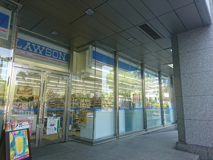 コンビニ　ローソン勾当台公園前店（コンビニ）まで80m