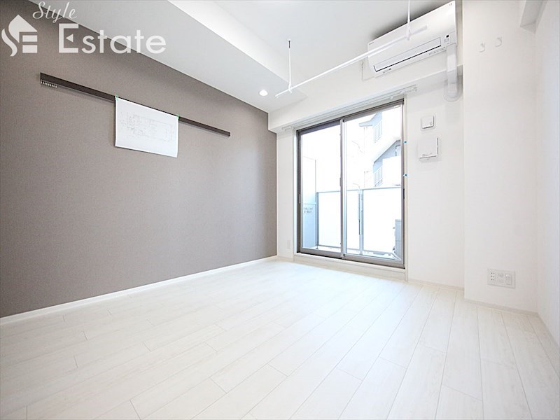 居室・リビング　内装