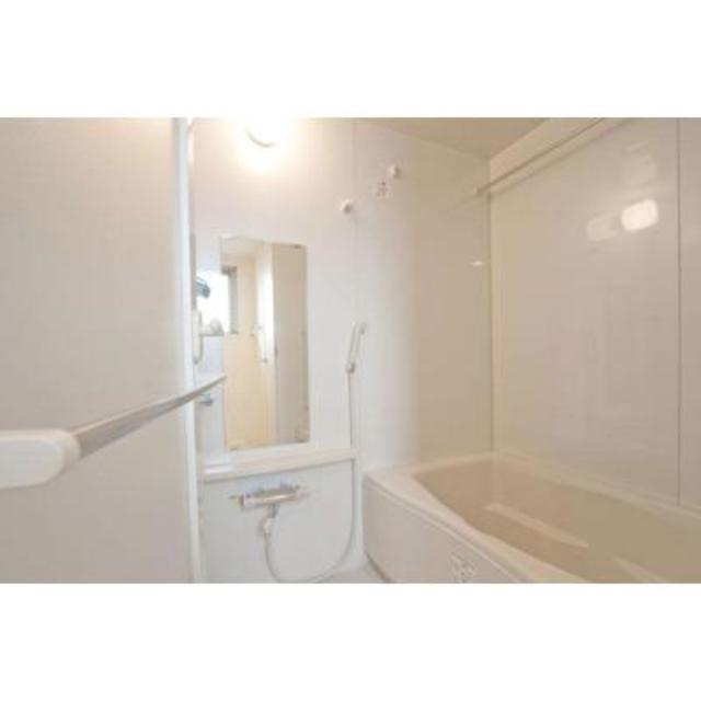 バス・シャワールーム　※写真は同タイプ住戸です。