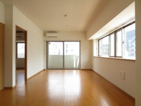 居室・リビング　☆広々としたリビング☆