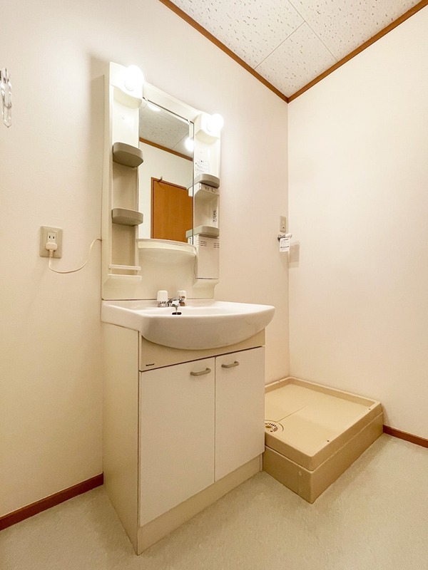 洗面設備　別部屋同間取