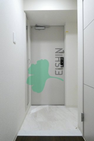 玄関　下駄箱もしっかりついてます！