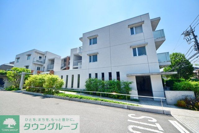 建物外観　★祖師ヶ谷大蔵駅から徒歩12分の所にあり