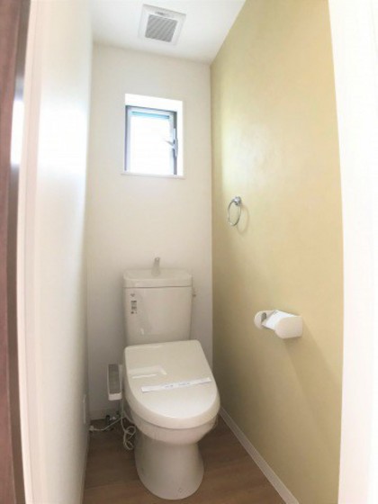 トイレ　※他号室の写真です。