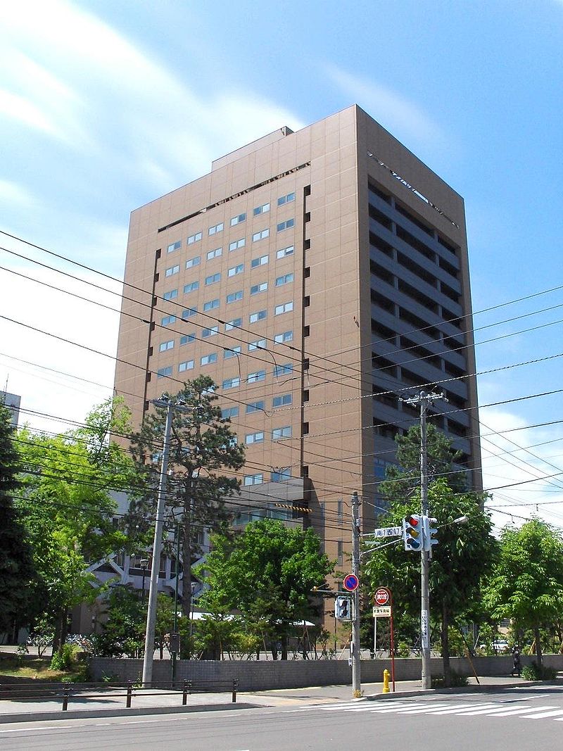 大学・短大　北海道立札幌医科大学（大学・短大）まで864m