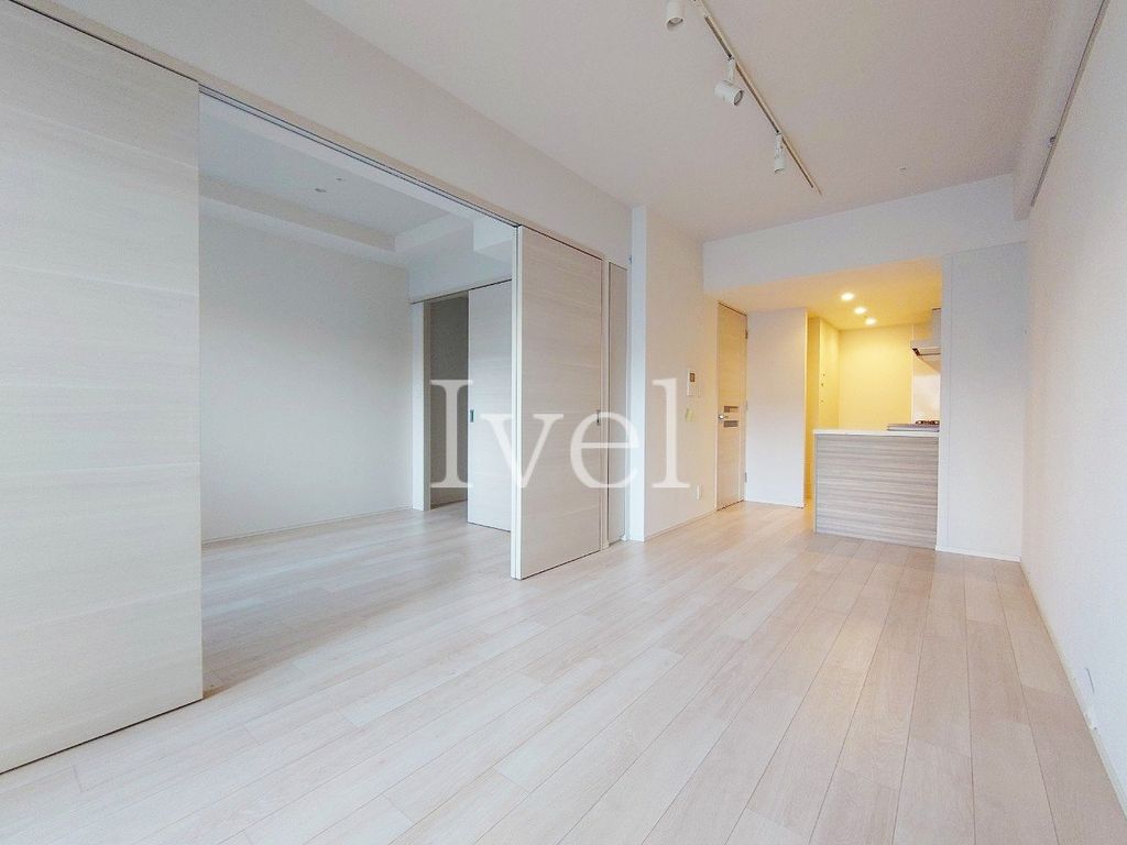 居室・リビング　エントランス