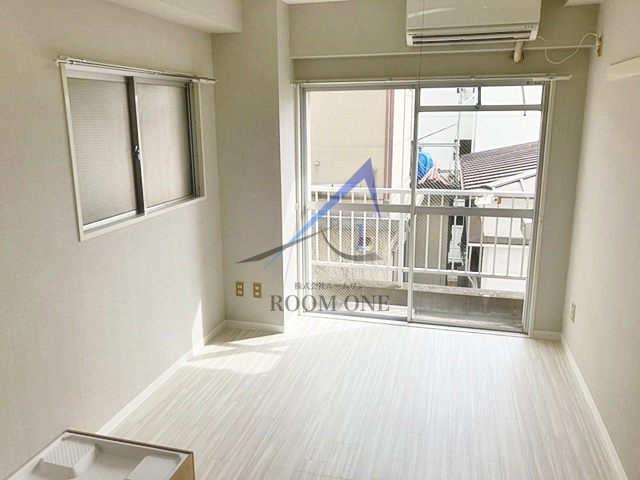 居室・リビング　洋室のお部屋です。