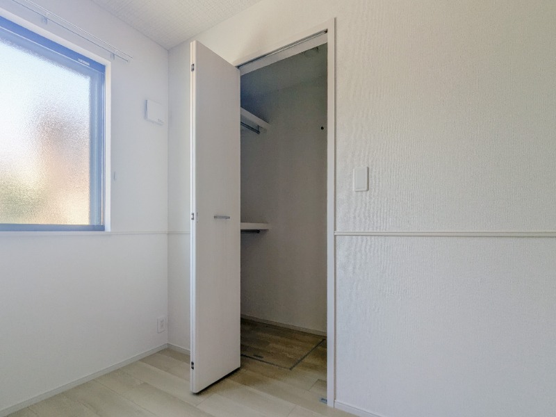 収納　図面と現状に相違がある場合には現状を優先