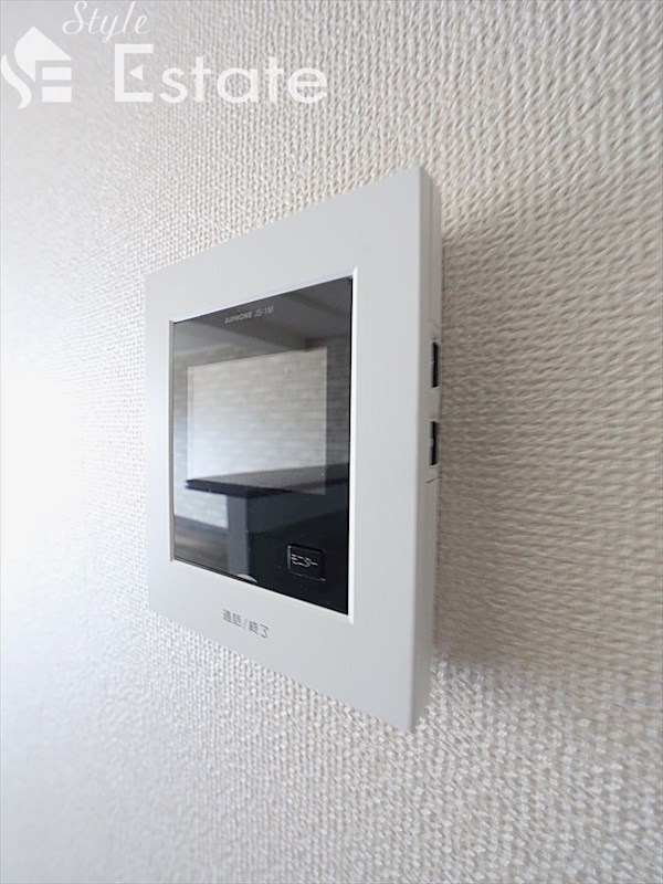 セキュリティ　モニター付きインターホン