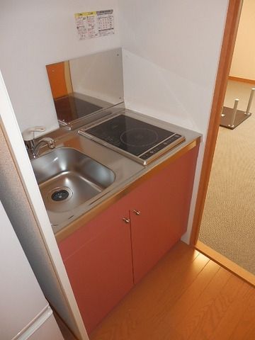 キッチン　ＩＨ２口のシステムキッチンです