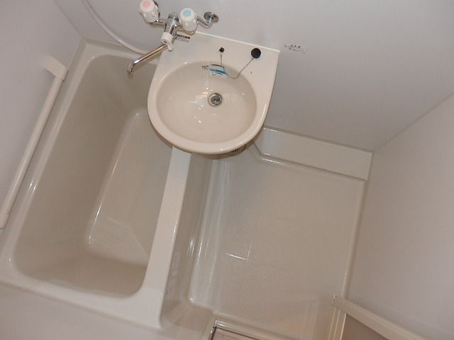 バス・シャワールーム　浴室乾燥機付