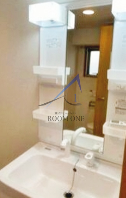 洗面設備　洗面台です。