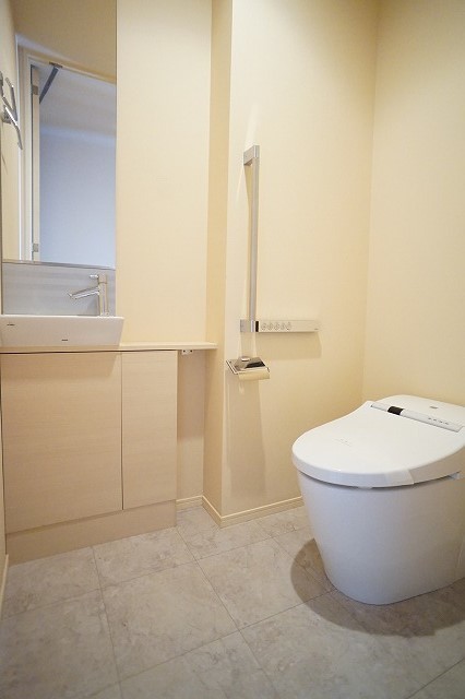 トイレ　※前回募集時の写真です。