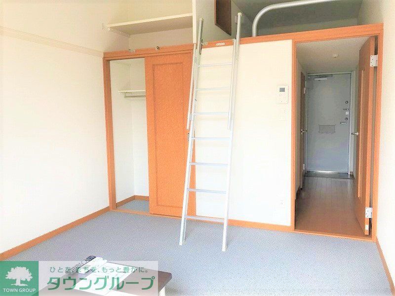 居室・リビング　1階床はフローリングです(現状優先)