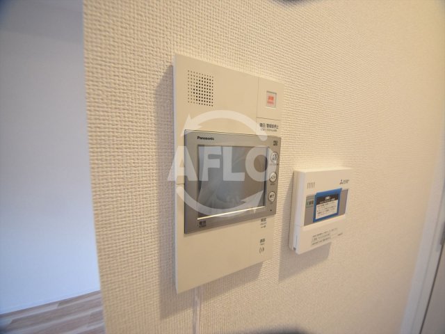 セキュリティ　セレニテ桜川駅前プリエ　TVモニター付きインターホン