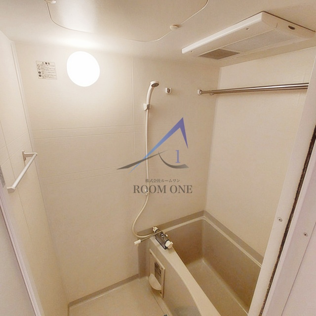 バス・シャワールーム　お風呂です。