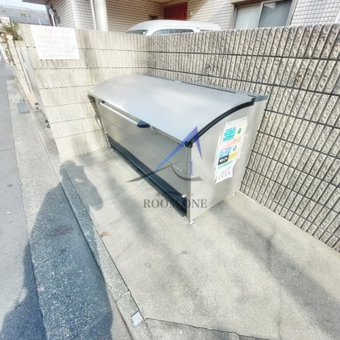 その他共有部分　敷地内ごみ置き場です。