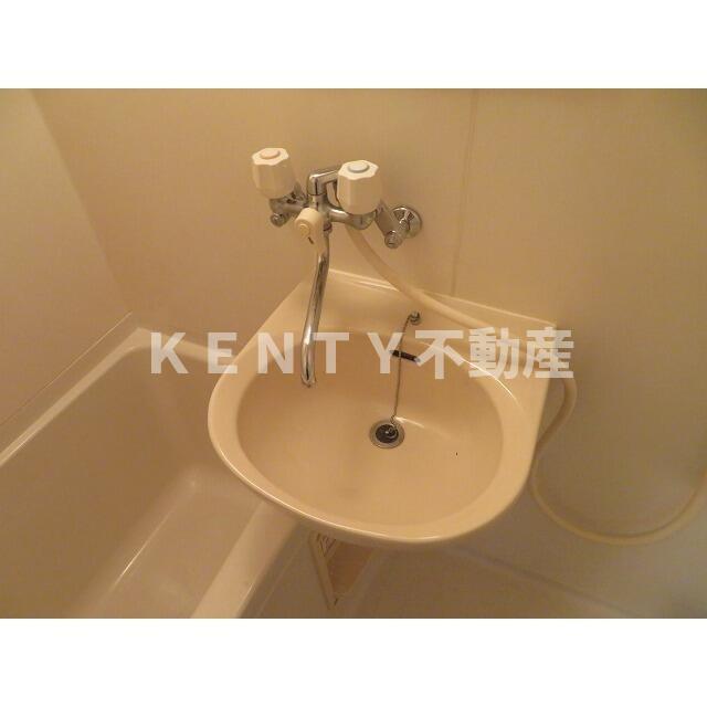 洗面設備　洗面所です