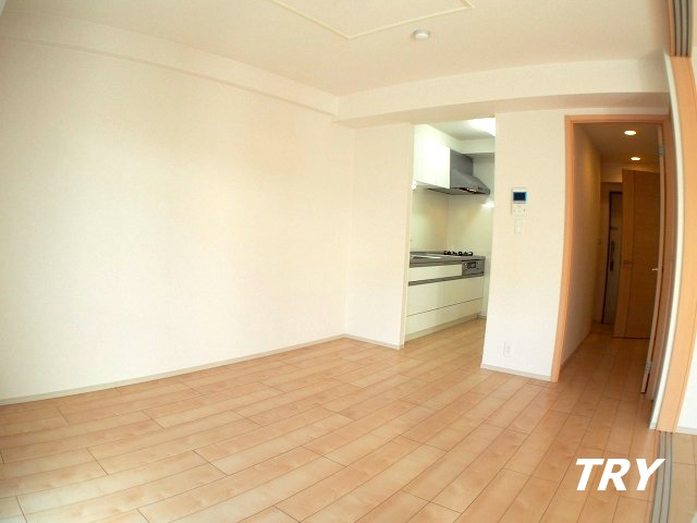 居室・リビング　明るいリビング！