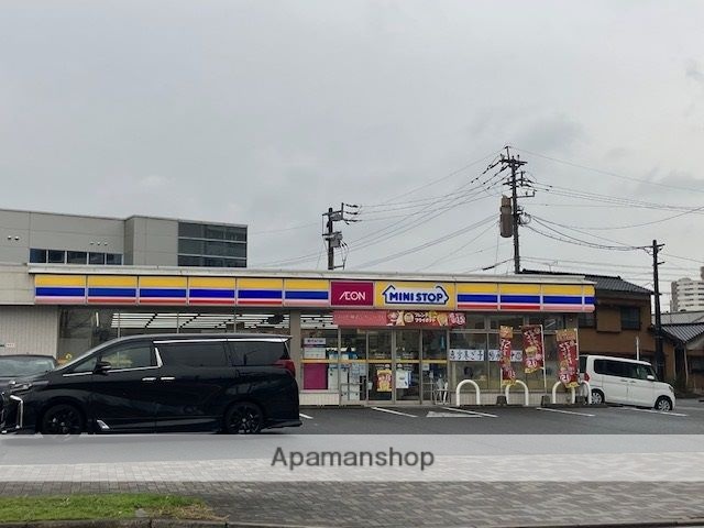 コンビニ　ミニストップ八幡陣原店（コンビニ）まで239m