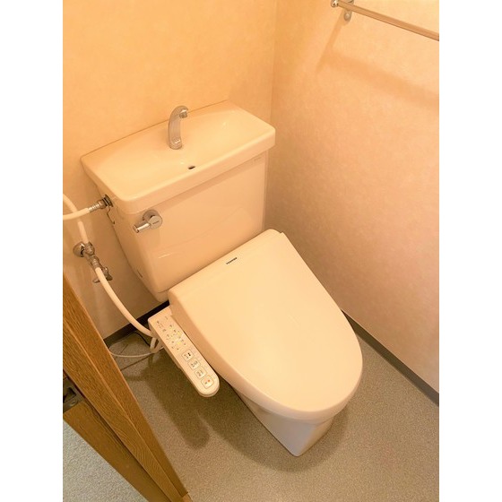 トイレ　トイレ