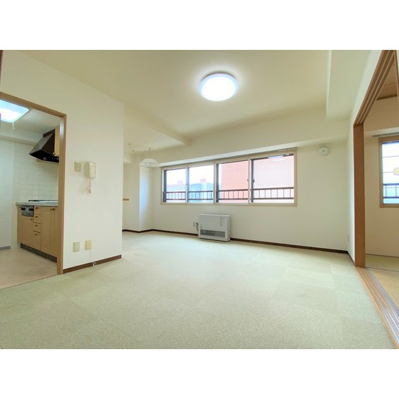 居室・リビング　リビング