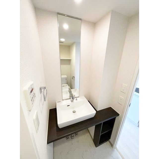 洗面設備　★鏡付き独立洗面台★