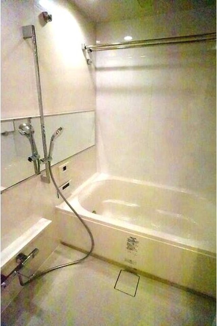 洗面設備　追焚機能付きです