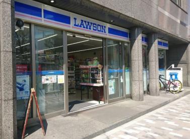 コンビニ　ローソン 築地六丁目店（コンビニ）まで343m