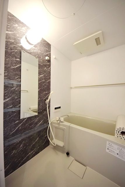 バス・シャワールーム　同施工会社イメージ