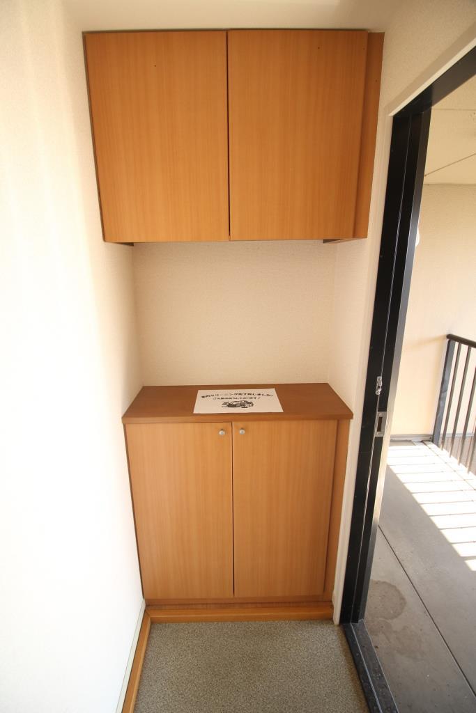 玄関　シューズボックスあります！