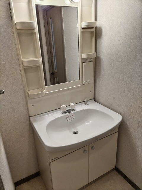 洗面設備　独立洗面化粧台※同タイプ参考写真