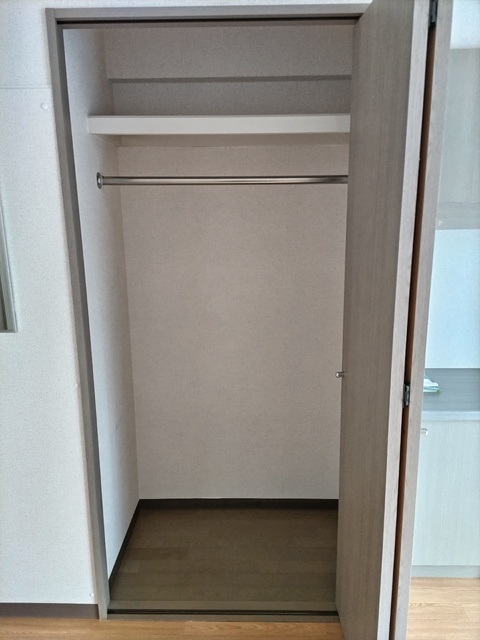 収納　クローゼット※同タイプ参考写真