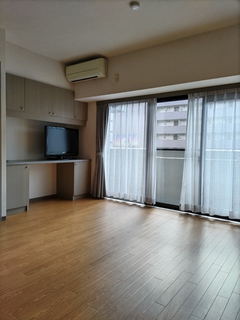 居室・リビング　※同タイプ参考写真（家具・家電は設備ではありません）