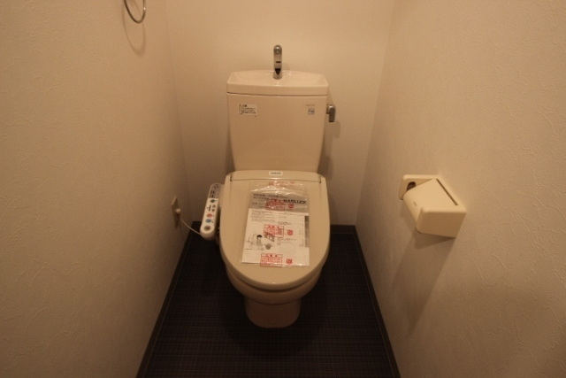 トイレ　別号室の写真です