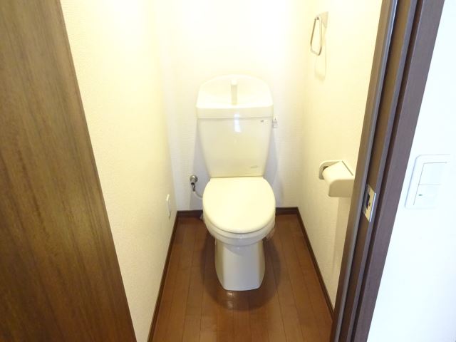 トイレ　コンセント差口のあるトイレ