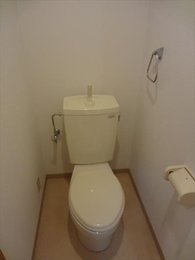 トイレ　清潔感のあるトイレです。