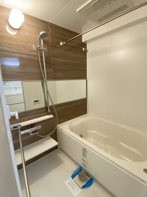 バス・シャワールーム　（別タイプ参考写真）エルミタージュ　ドゥ　メゾン　北区豊島3