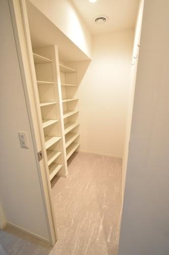 その他　たっぷり収納ができます