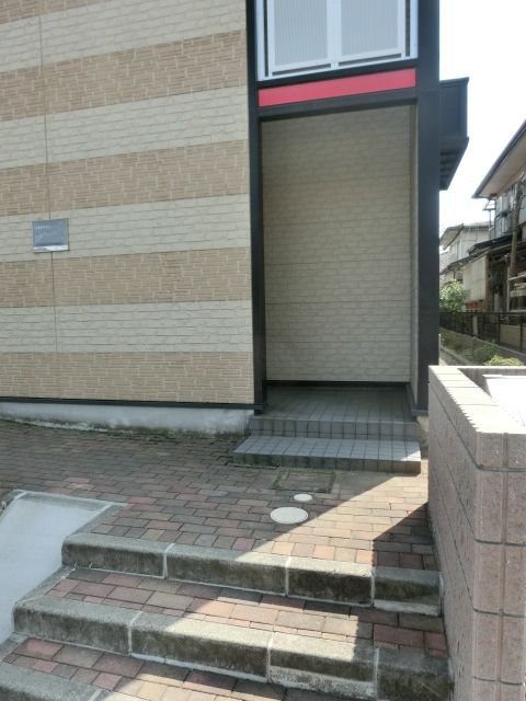 エントランス　お部屋へはこちらから