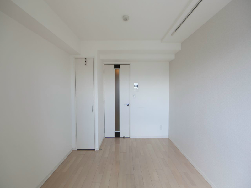 その他部屋・スペース　洋室6.8帖　クローゼット付（収納充実してます）