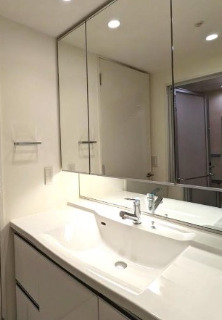 洗面設備　同仕様