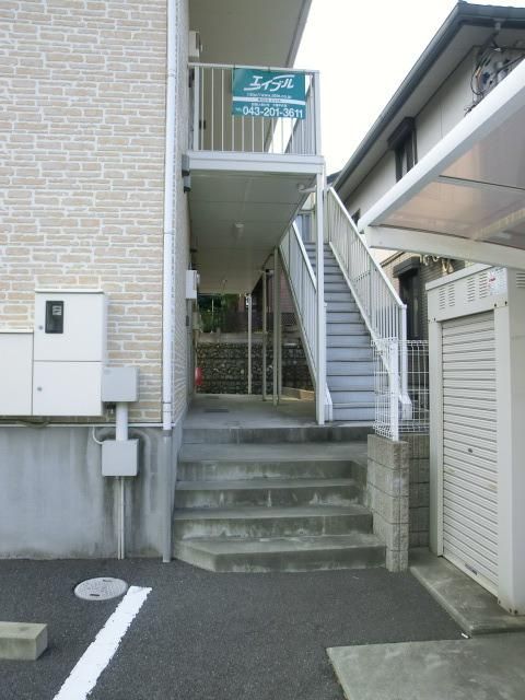 エントランス　お問合せはタウンハウジングまで！※現地待合わせ相談可能