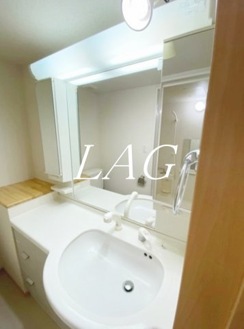 洗面設備　洗面台です。