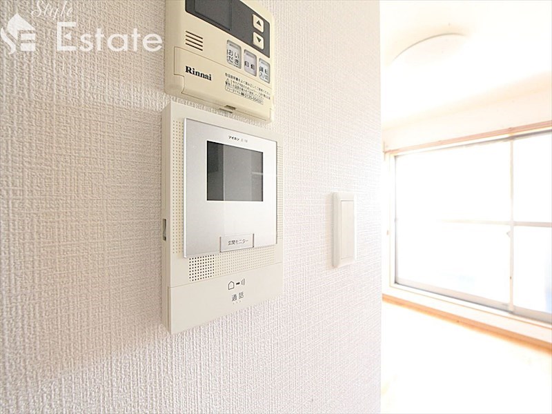 セキュリティ　モニター付きインターホン