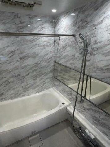 バス・シャワールーム　別部屋参考写真