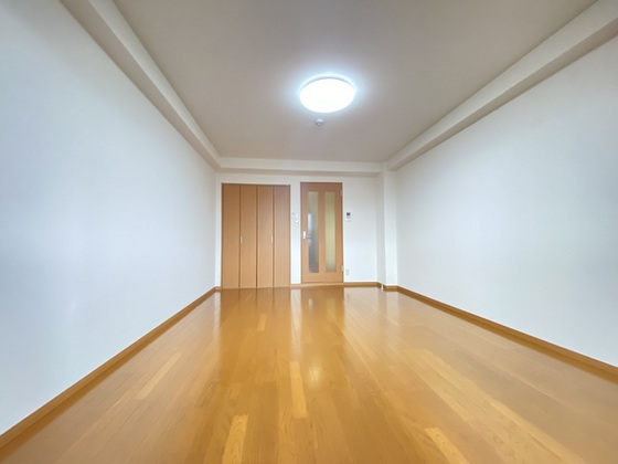 居室・リビング　※別部屋の写真使用しています。